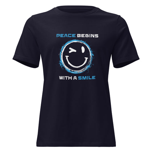 Damen T‑Shirt mit Aufdruck „Peace begins with a smile“ in klassischer Passform - Navy