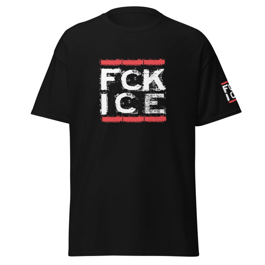 „Schwarzes Herren‑T‑Shirt mit FCK ICE Front‑ und Ärmelprint.

