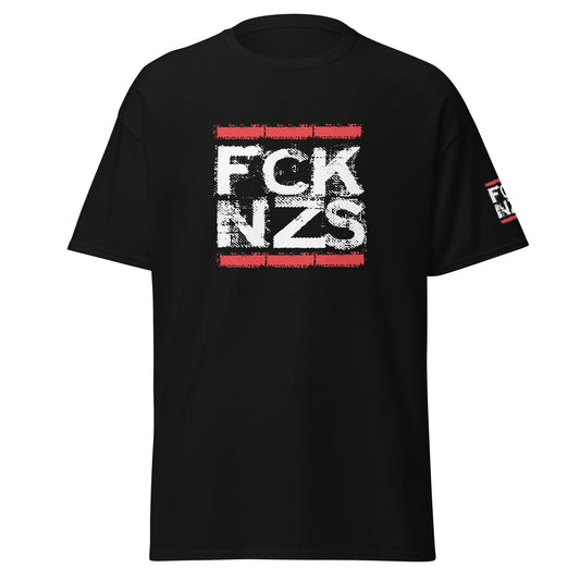 Schwarzes Herren‑T‑Shirt mit FCK NZS Frontprint im Retro‑Vintage‑Stil.
