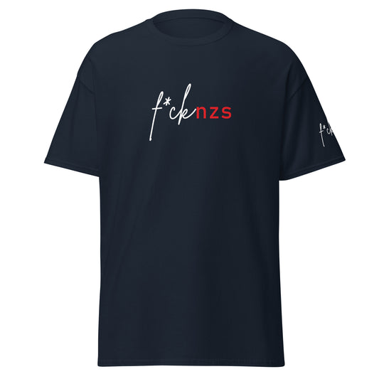 „T‑Shirt f*cknzs, Navy, Statement‑Design mit Ärmelprint.“