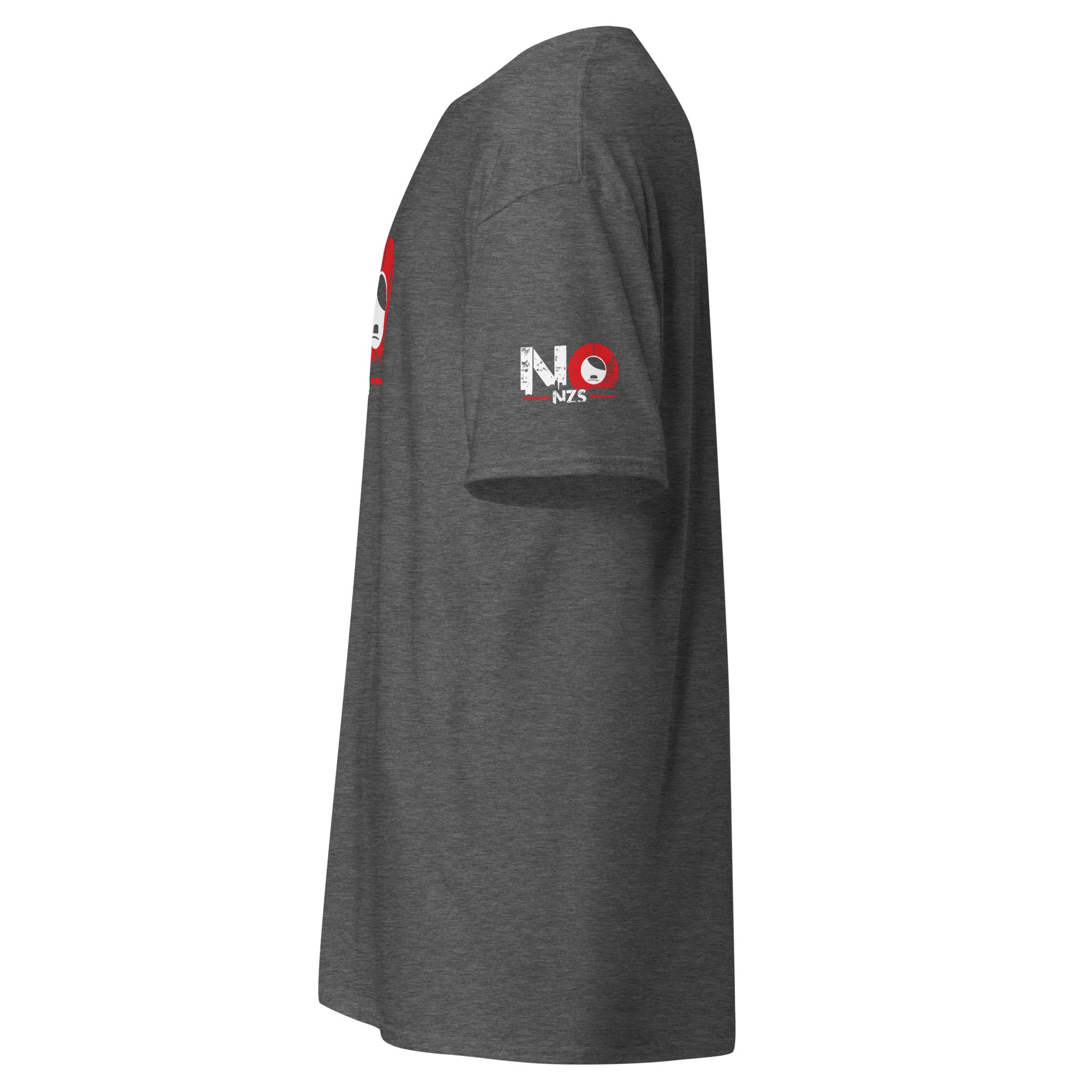 Seitenansicht des NO NZS Unisex T‑Shirts, gerader Schnitt. Grau