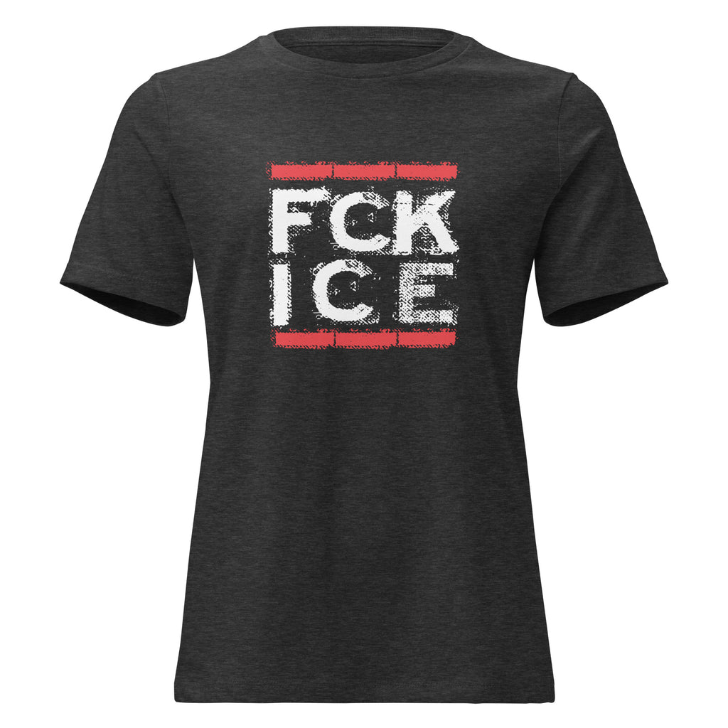 FCK ICE T‑Shirt für Frauen, graues Shirt mit rotem Backstein‑Print und weißem distressed Schriftzug

